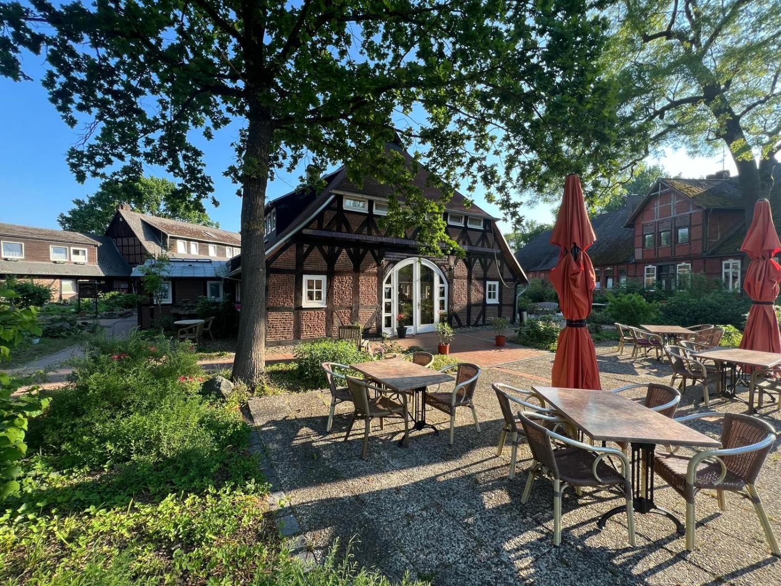 Ihr Ferien Hotel Brunnenhof Suhlendorf Luaran gambar