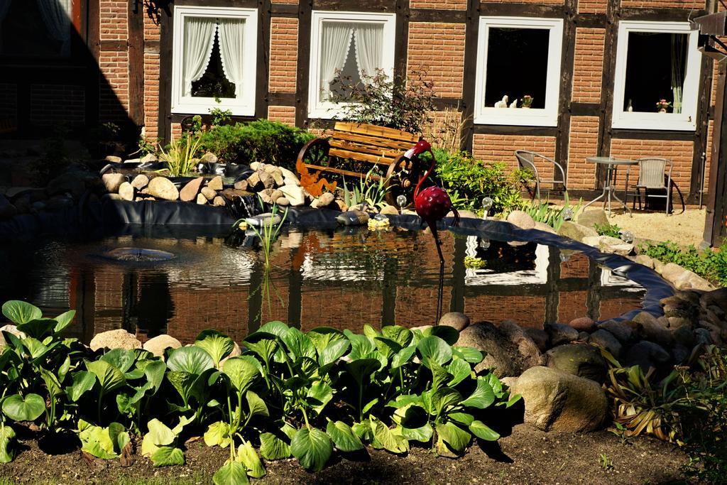 Ihr Ferien Hotel Brunnenhof Suhlendorf Luaran gambar